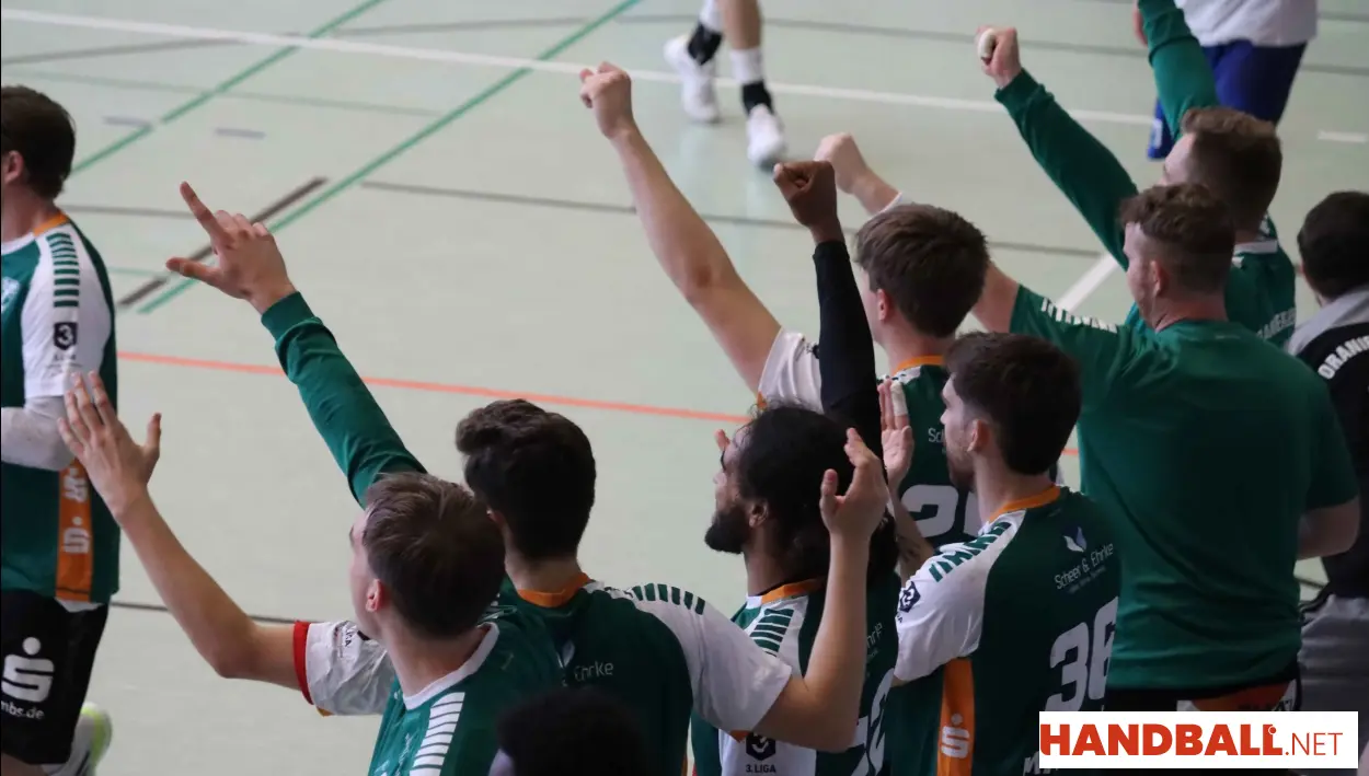 Verfolgervergleich in Magdeburg, Kellerduell in Hamburg